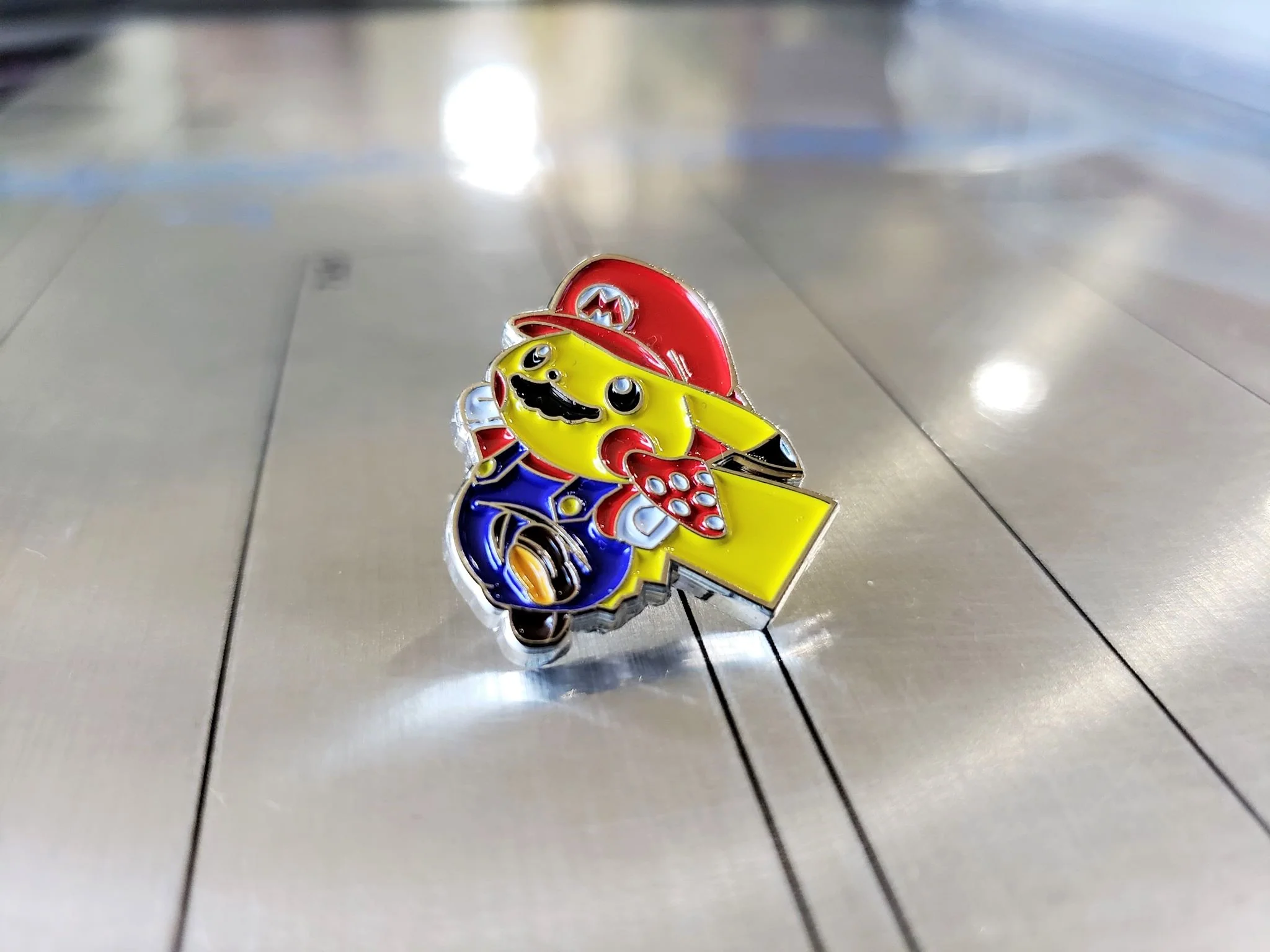 Mario x Pikachu (Pokemon & Super Mario) Metal Collector Pin Set - Image 3