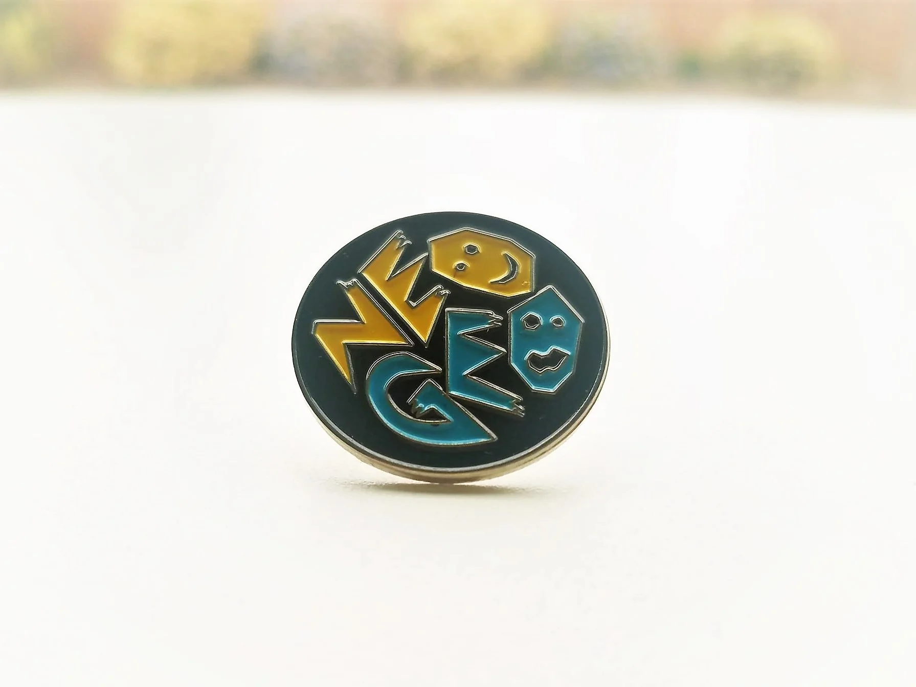 Neo Geo SNK - Metal Collector Pin - Image 3