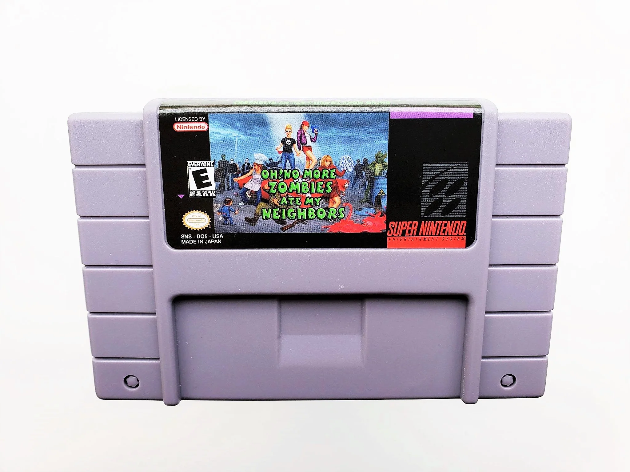 Oh No! More Zombies Ate My Neighbors - (Super Nintendo NES) - Image 4